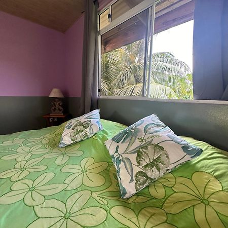 Bungalow Chez Josi, Bord De Mer Prive Tevaitoa Eksteriør bilde